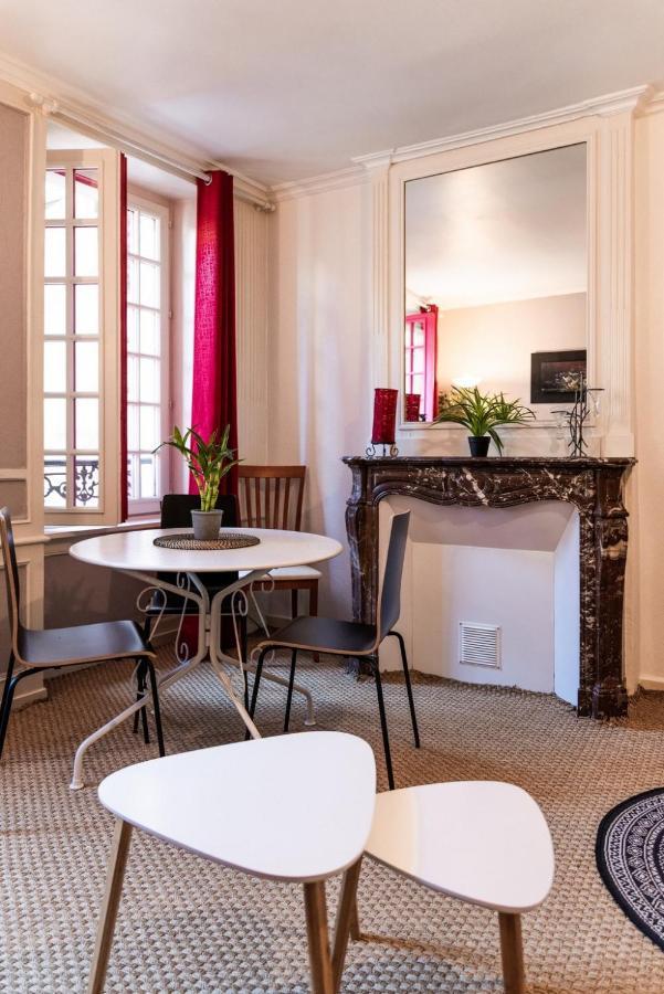 Agreable Studio En Plein Coeur De Quimper Apartment Exterior photo